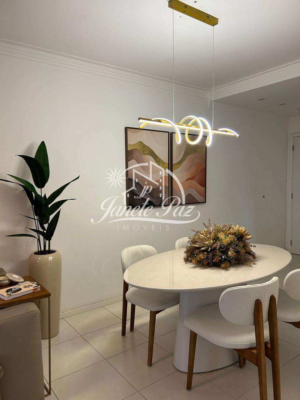 Apartamento à venda com 2 quartos, 55m² - ,