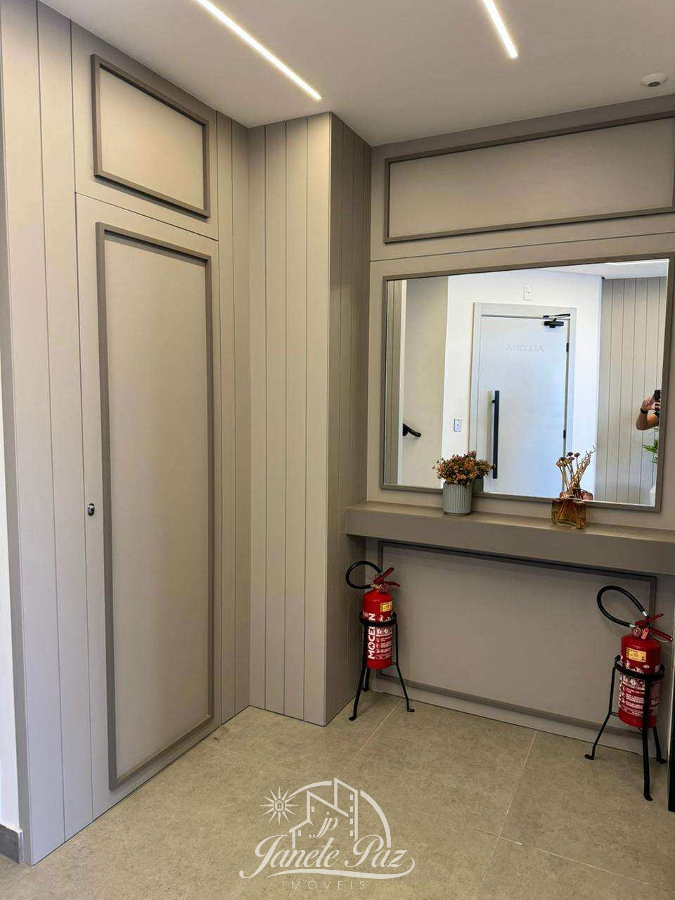 Apartamento à venda com 2 quartos, 72m² - ,Tijucas