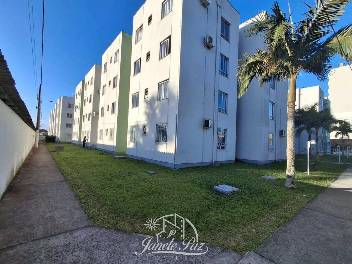 Apartamento à venda com 3 quartos, 54m² - ,