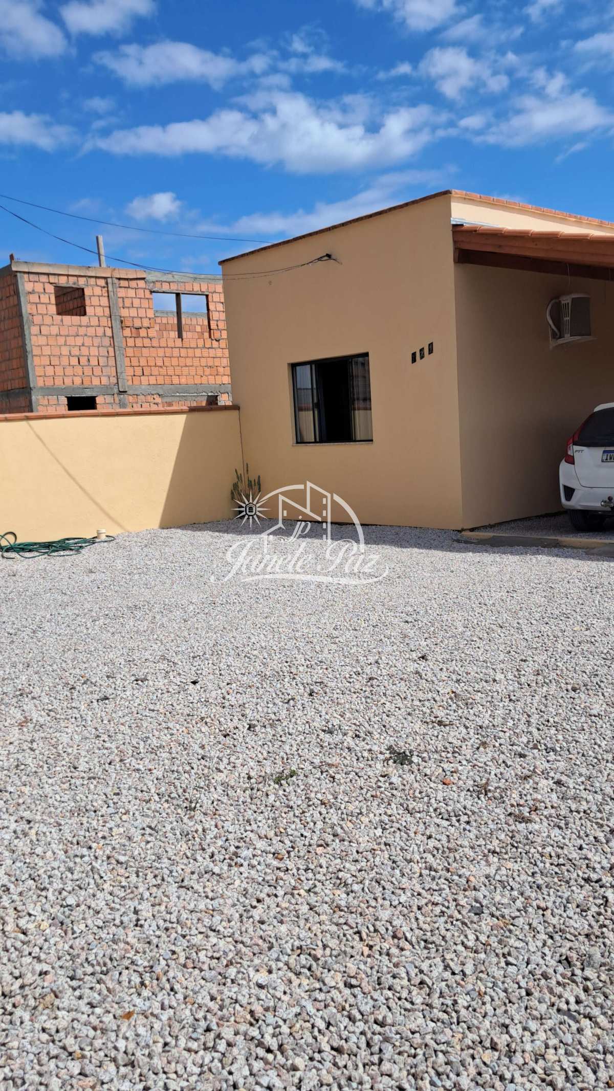 Casa à venda com 2 quartos, 60m² - ,