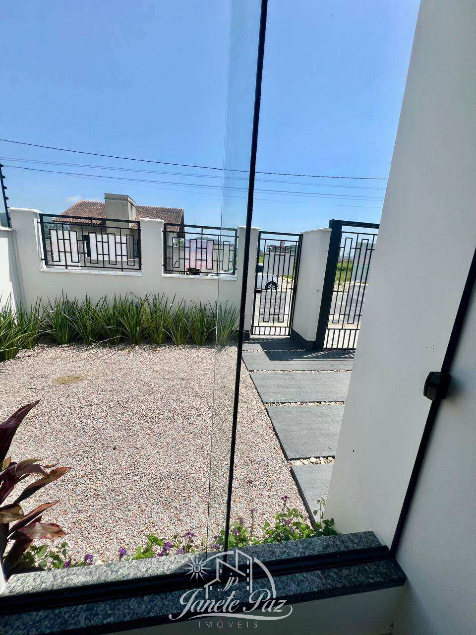 Casa à venda com 2 quartos, 67mm² - ,