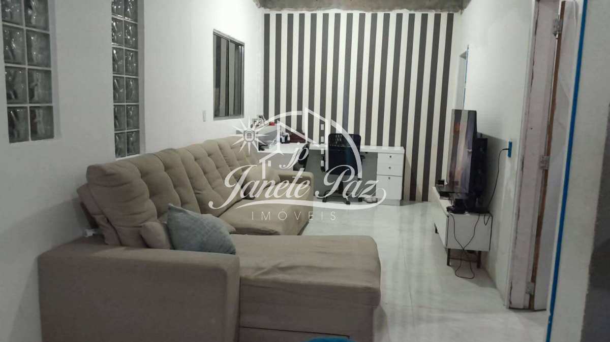 Casa à venda com 4 quartos, 120m²m² - ,