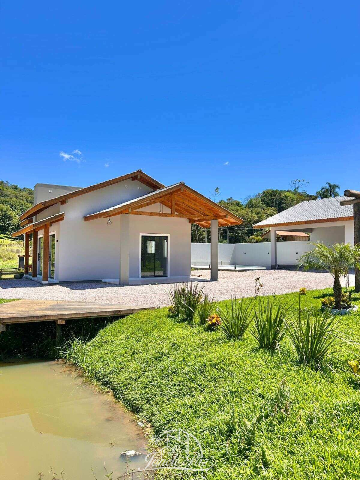 Sítio à venda com 3 quartos, 94m²m² - ,