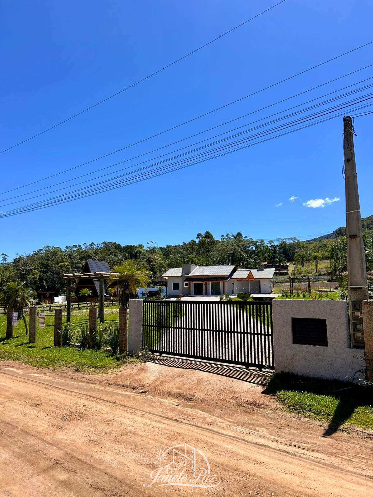 Sítio à venda com 3 quartos, 94m²m² - ,