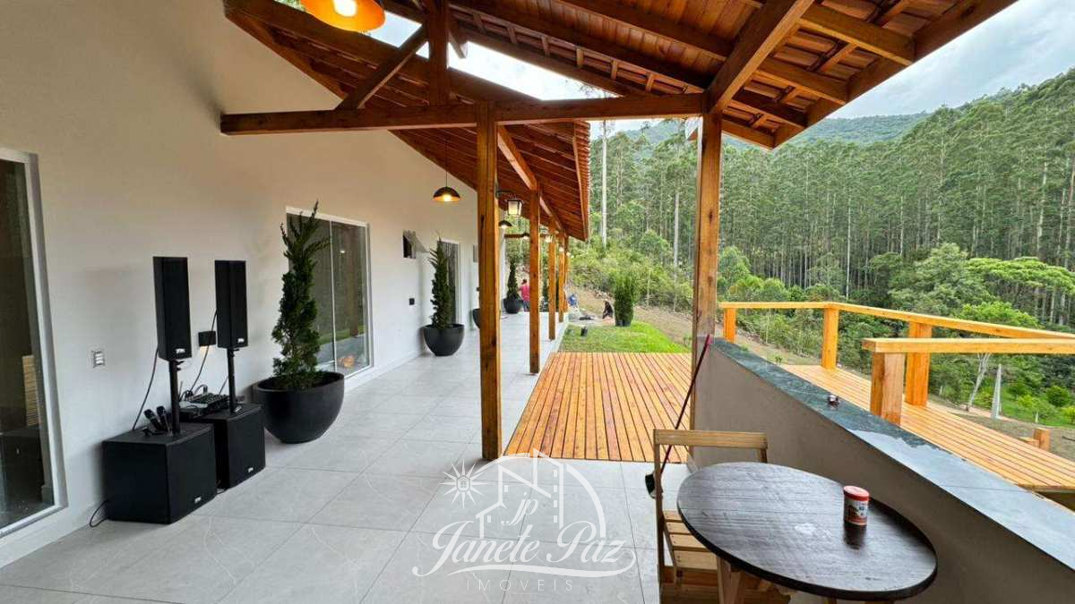 Sítio à venda com 3 quartos - ,