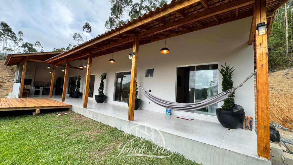 Sítio à venda com 3 quartos - ,