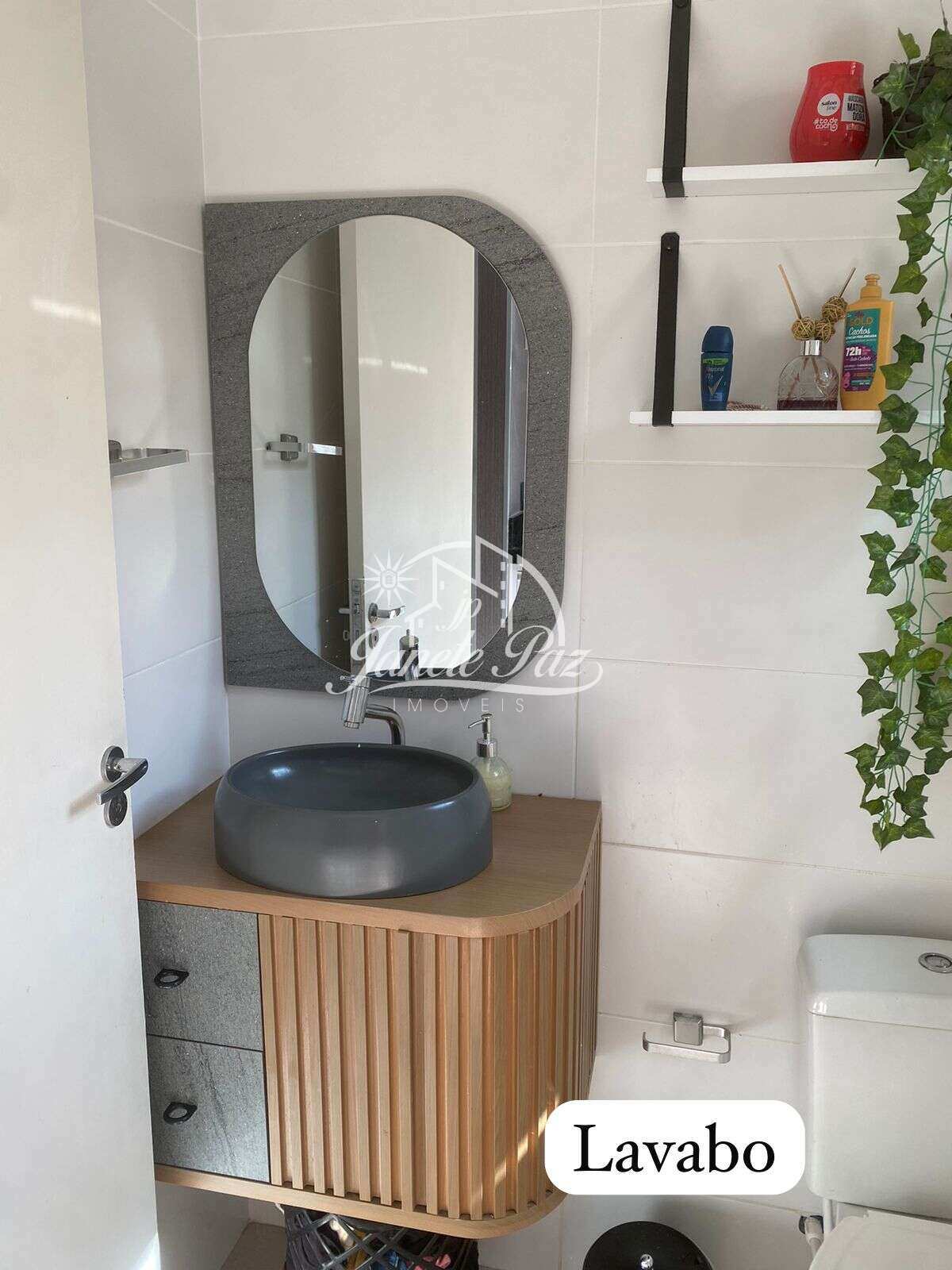  - Sobrado com 2 dormitórios em Tijucas-SC